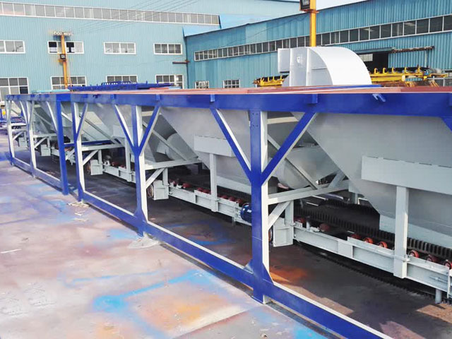 攪拌(bàn)站配料倉