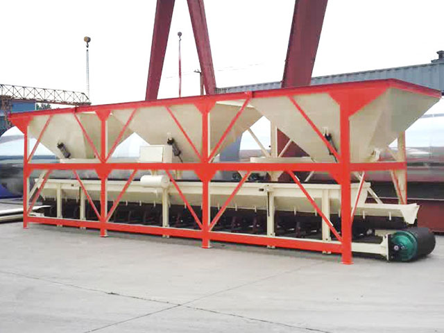 攪拌站配(pei)料倉