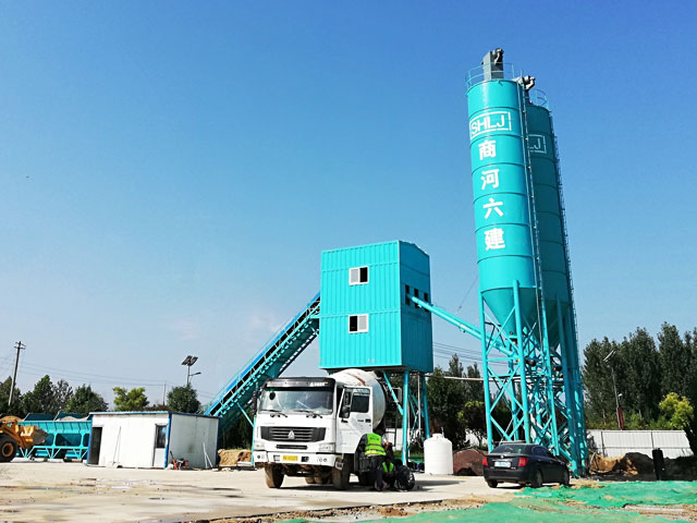 HZS60模(mó)塊集裝箱式混凝(ning)土攪拌站