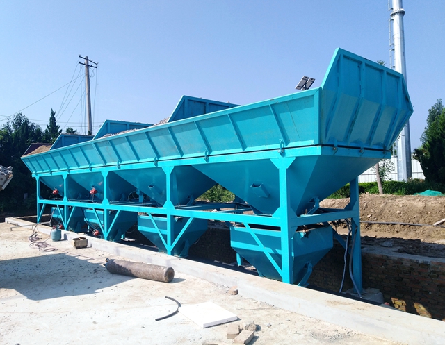 混凝土配料機(ji)分類及安裝流(liú)程